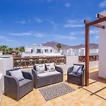 Mia Villa